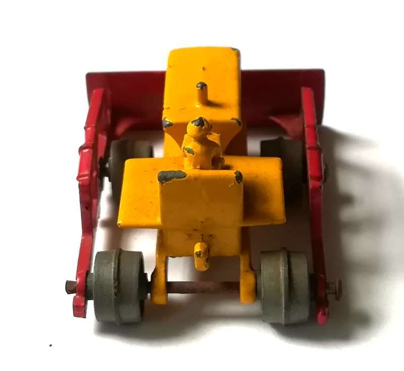 LESNEY MATCHBOX CATERPILLAR