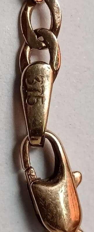 9CT GOLD .375 CHAIN 5.2 GRAMS 540MM LONG 2MM WIDE