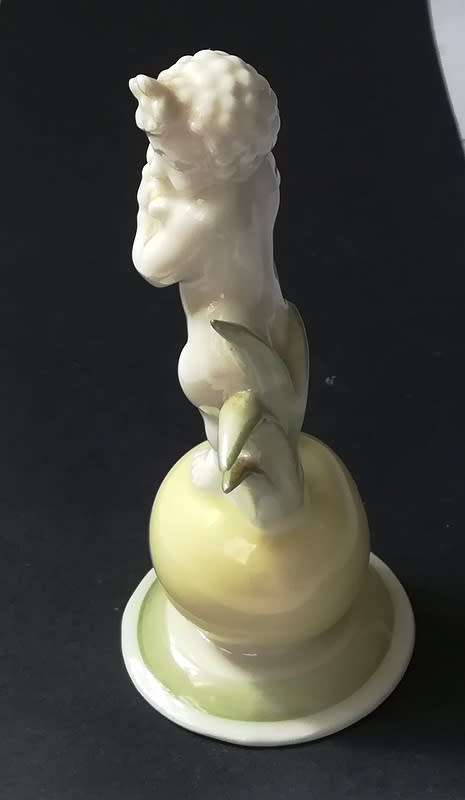 HUTSCHENREUTER GERMANY FIGURE ON BALL PLAYING FLUTE 95X40MM