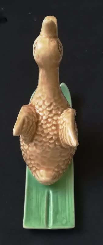 **RARE**SYLVAC SKIING DUCK 1680 N0 CHIPS, CRACKS OR RESTORATION 135X125X40MM