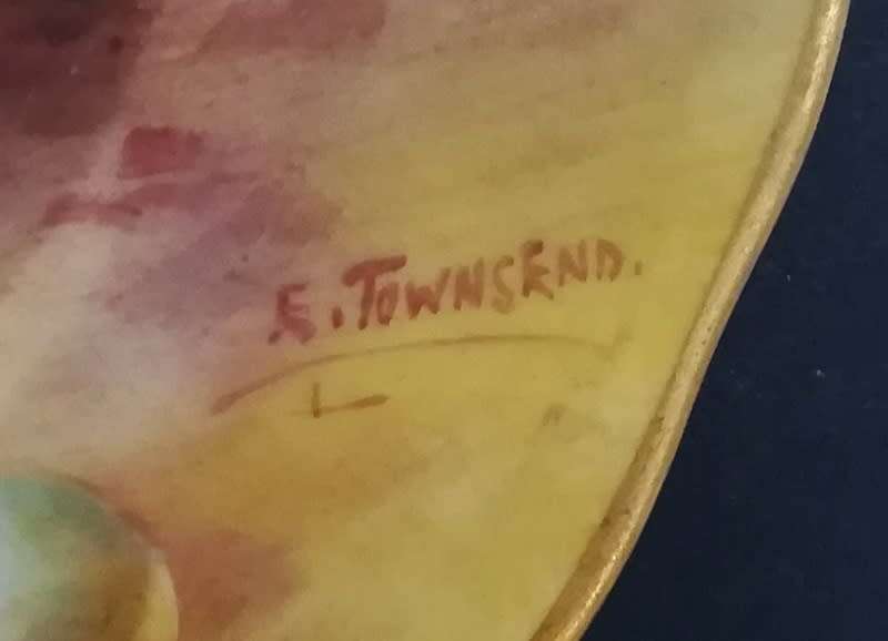 ROYAL WORCESTER TRIO SIGNED *E TOWNSEND*