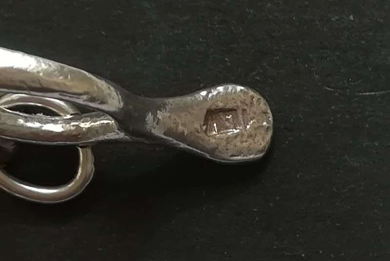 STERLING SILVER CHARM - WISHBONE 10X22MM 1.4 GRAMS