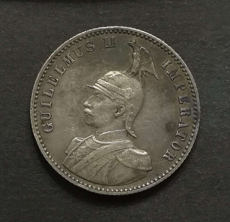 GERMAN EAST AFRICA SILVER 1910J 1/2/ RUPIE