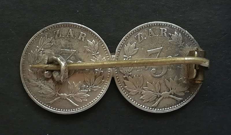 ZAR 1895 + 1896 3 PENCE PIN/BROOCH