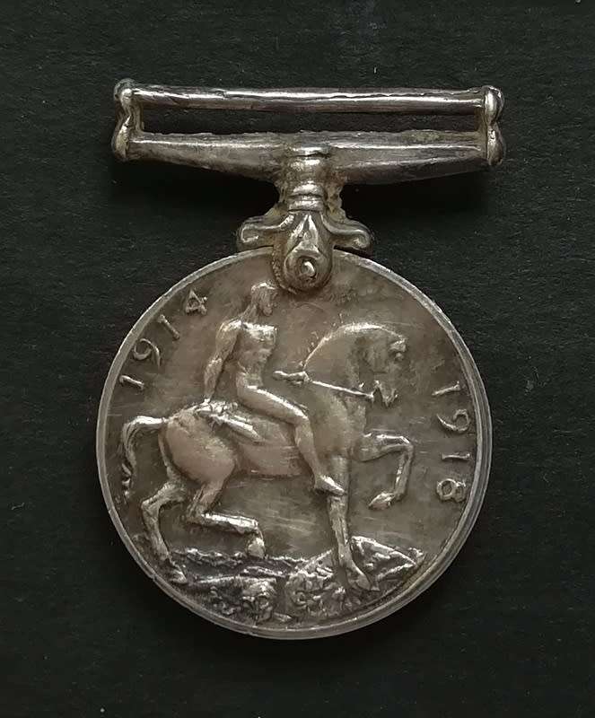 WW1 1914-1918 SILVER *MINIATURE* WAR MEDAL