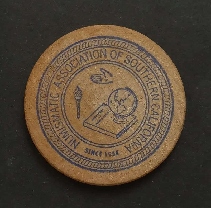 VINTAGE WOODEN COIN - 16 CENTS:1971 16TH LOS ANGELES NUMISMATIC CONVENTION 40MM