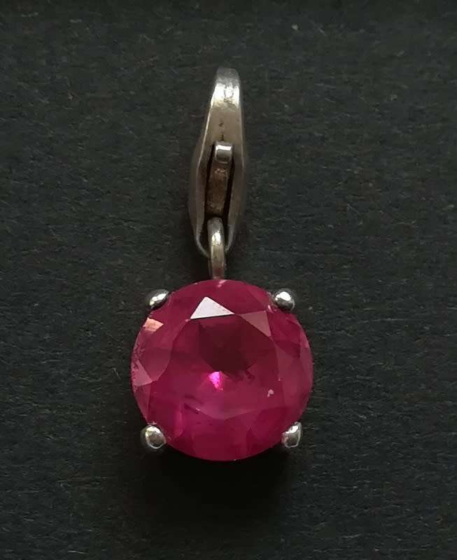 STERLING SILVER  + PINK GLASS CHARM/PENDANT 10X10MM