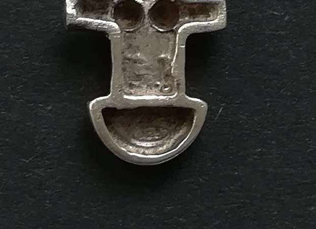 STERLING SILVER AFRICAN STYLE CHARM/PENDANT 10X30MM