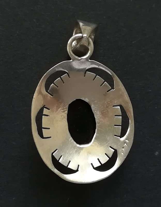 STERLING SILVER + GLASS PENDANT 20X30MM