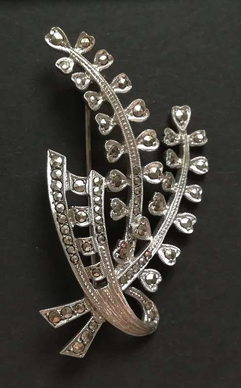 STERLING SILVER AND MARCASITE BROOCH  30X55MM 9G