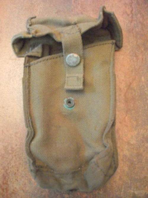 OLD SOUTH AFRICAN ARMY AMMO POUCH
