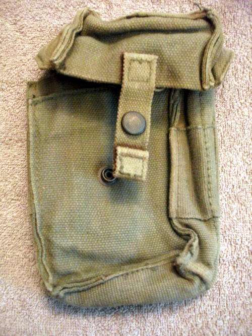 OLD SOUTH AFRICAN ARMY AMMO POUCH