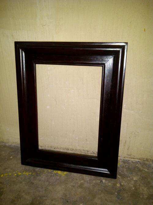 5 X MAHOGANY PROFILED PICTURE FRAMES (A4)  (BIDDING / PER FRAME)