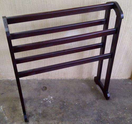 2 X PINE MAHOGANY TOWELRAILS (BIDDING / PER TOWELRAIL)