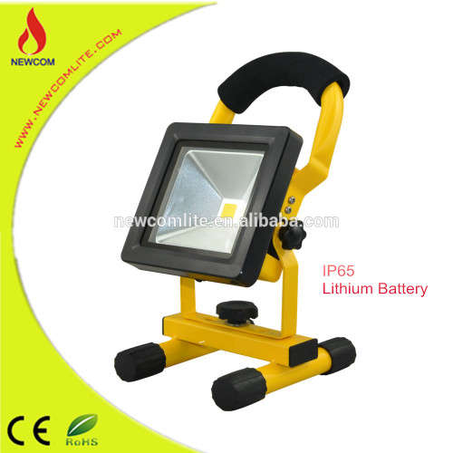 Vehicle emergency rechargeable floodlight - LED 10 WATT