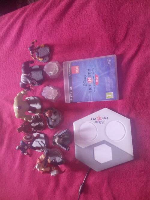 Ps3 infinity pack 2.0 like new