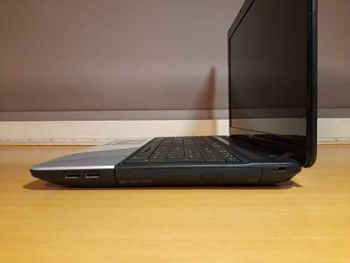 Upgraded Acer Aspire E1-571 Laptop