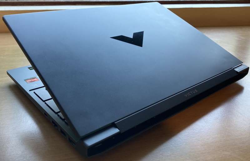 HP Victus Ryzen 5 RX 6500M 1TB Gaming Laptop