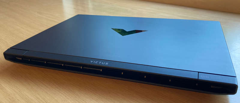 HP Victus Ryzen 5 RX 6500M 1TB Gaming Laptop