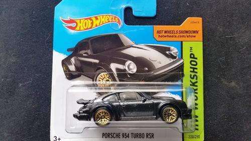 Hot Wheels Mainlines - Porsche 934 Turbo