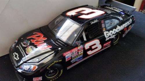 Action - Dale Earnhardt 10th Ann. Daytona Winner COT 1:24