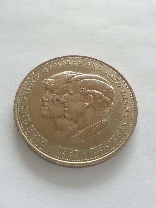 Diana Charles Comemorative Coin (Crown)