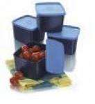 ~~TUPPERWARE LARGE SQUARE ROUNDS (800ML X 4)~~