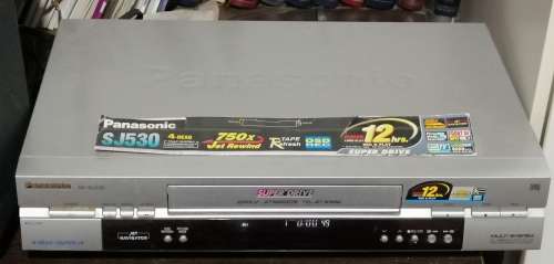 Panasonic SJ-530 VHS Player/Recorder