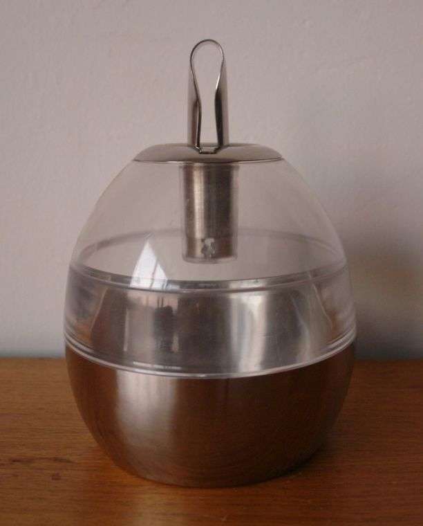 Rare Guzzini Ice Bucket Made in Italy.