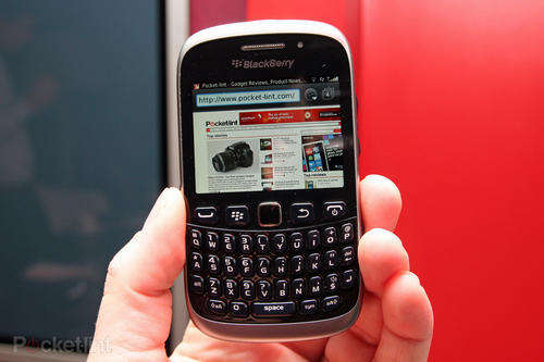 Blackberry 9320