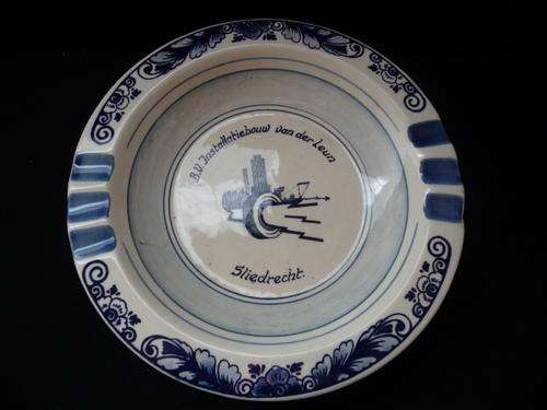 Delft's Holland Ashtray