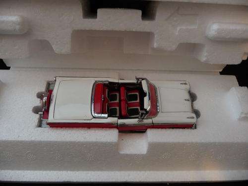 Franklin Mint 1959 Ford Fairlane - Skyliner 1:43 Scale - Retractable Convertible - Mint in Box