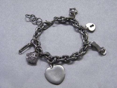 Bracelet with 6 charms - @@@ Crazy R1 Start