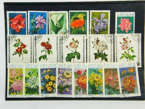 Collection of 19 thematic flower stamps - as per photo