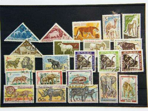 Collection of 22 thematic stamps with mammals - as per photo