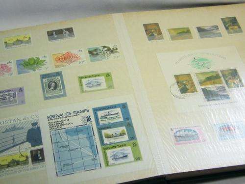 Tristan da Cunha collection of mint stamps with over 220 stamps - also some used stamps - excellent
