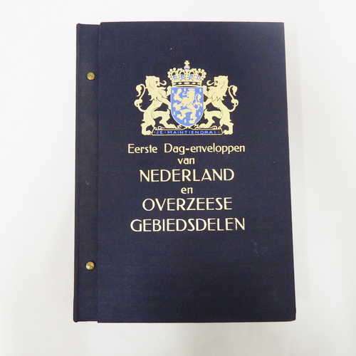 FDC Album with over 200 First day covers - Many flight covers - Unresearched - You could find gems