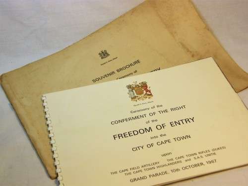 Souvenir brochure for the ceremony of the Freedom of entry to Cape Town granted to Cape Field