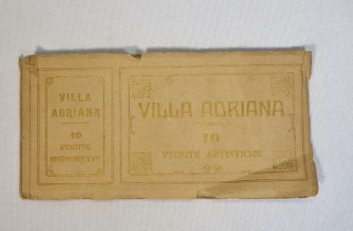 Booklet with 10 unused Tivoli - Villa Adriana (Italy) postcards