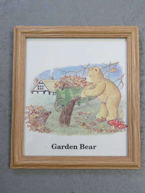 Vintage Garden Bear printed picture 21X23cm With frame 17X19.5cm without
