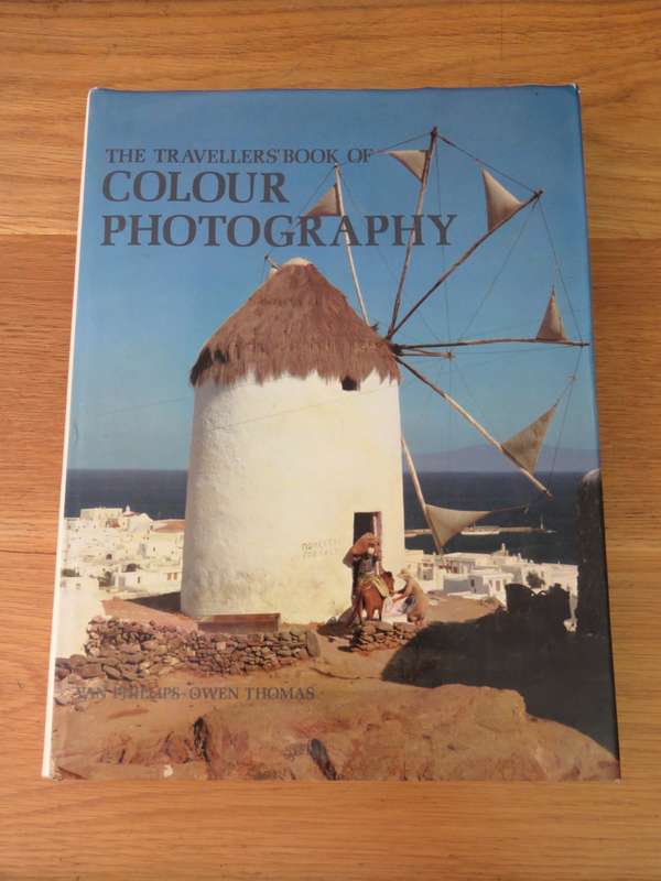 The Traveller`s book of colour Photography