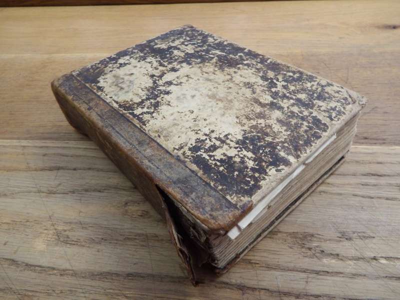 Keursteffen of verzameling van vyftig uitmuntende predicatien - Used by Afrikaans family