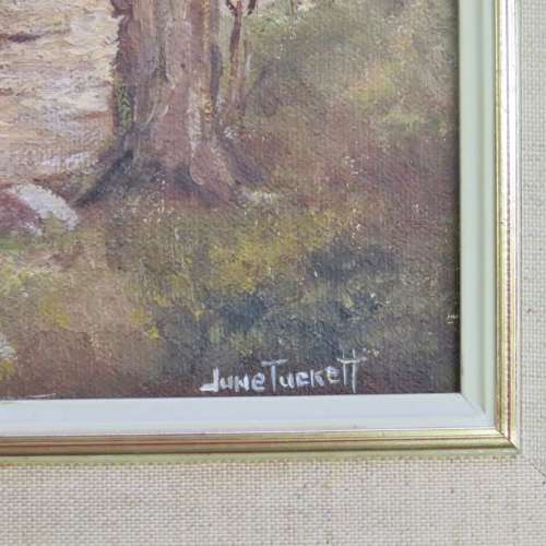 June Tuckett oil on board painting - Size with frame 44 x 49 cm - Size without frame 24 x 29 cm