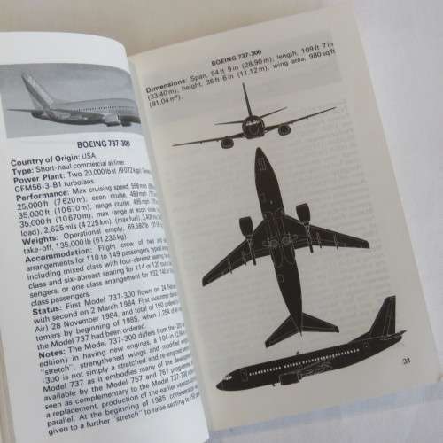 The New Observer`s book of Aircraft by William Green