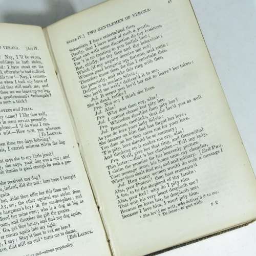 Lot of 4 antique books - The Works of William Shakespeare