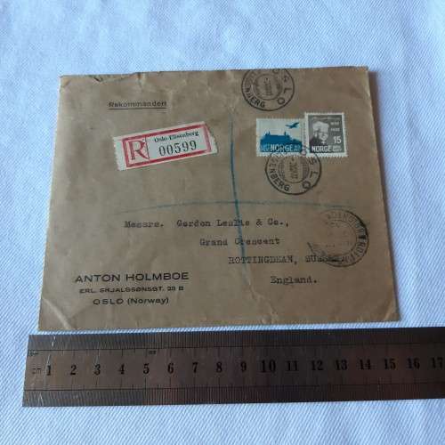Registered postal cover from Oslo-Elisenberg to England with 45ore and 15ore Norwegian stamps
