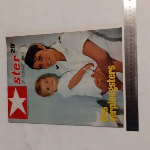 Ster magazine - 24 Maart 1972 - Ons verpleegsters