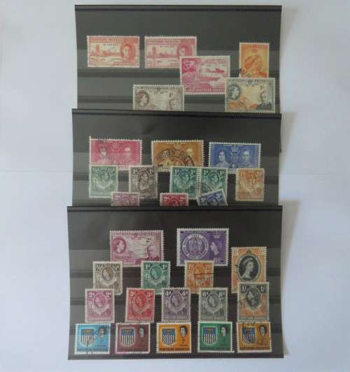 Lot of 3 cards with 40 Northern Rhodesia stamps