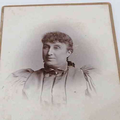 Antique portait photograph of Mrs. Kilson