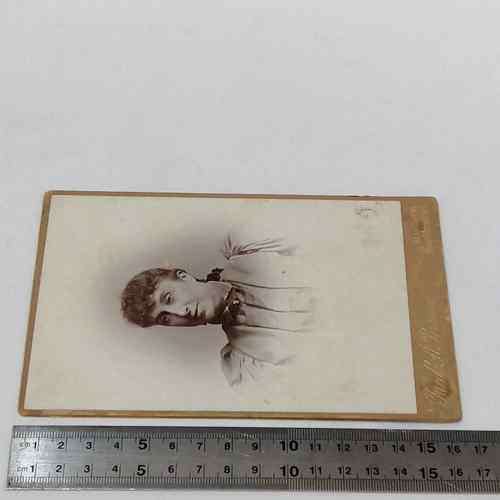 Antique portait photograph of Mrs. Kilson